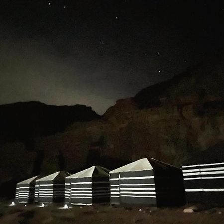 Moon City Camp Wadi Rum Esterno foto
